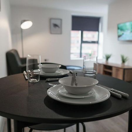 Modern 1 Bed Apartment In Liverpool Centre Eksteriør bilde