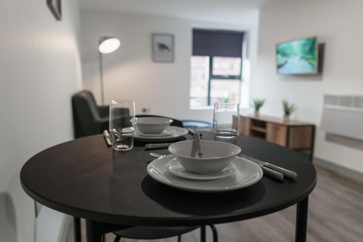Modern 1 Bed Apartment In Liverpool Centre Eksteriør bilde