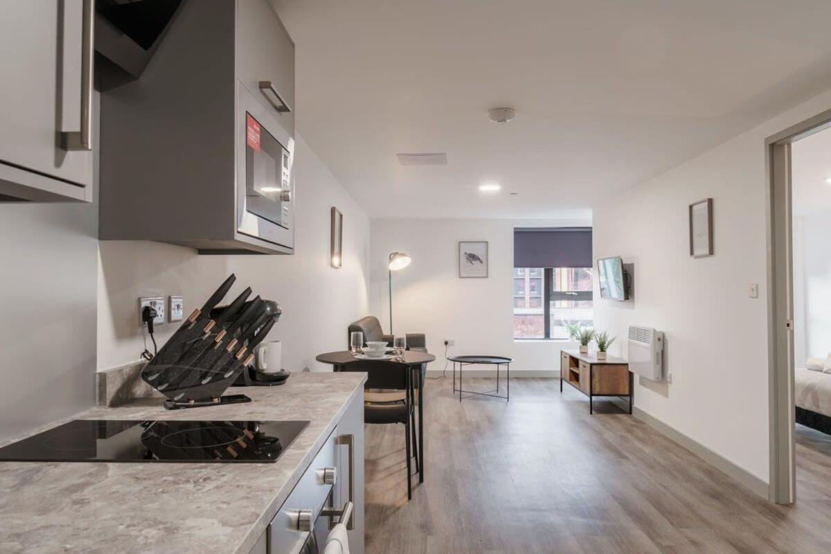 Modern 1 Bed Apartment In Liverpool Centre Eksteriør bilde