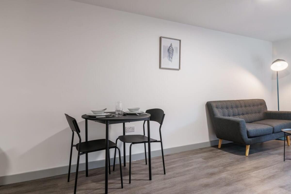 Modern 1 Bed Apartment In Liverpool Centre Eksteriør bilde